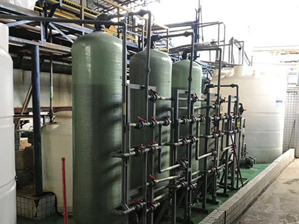 RO德州反滲透設(shè)備預(yù)處理系統(tǒng)應(yīng)該如何維護(hù)？的圖片
